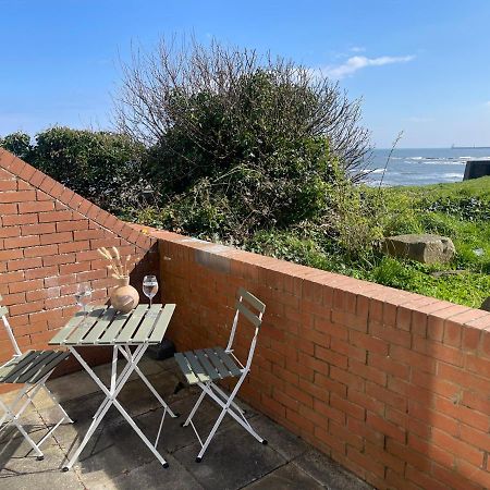 Cliff Haven, Sea View Holiday Home. Cullercoats Экстерьер фото